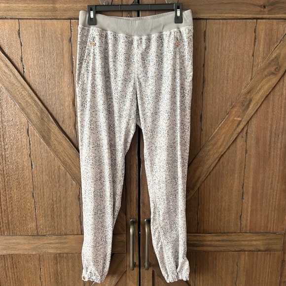 Lululemon Rare Bring Back The Track Pant Petite Fleur Silver Spoon/Ambient Grey - Picture 6 of 11